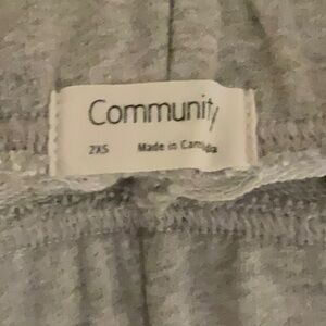 Aritzia Community Sweatpants: 2XS, Grey, Comfy